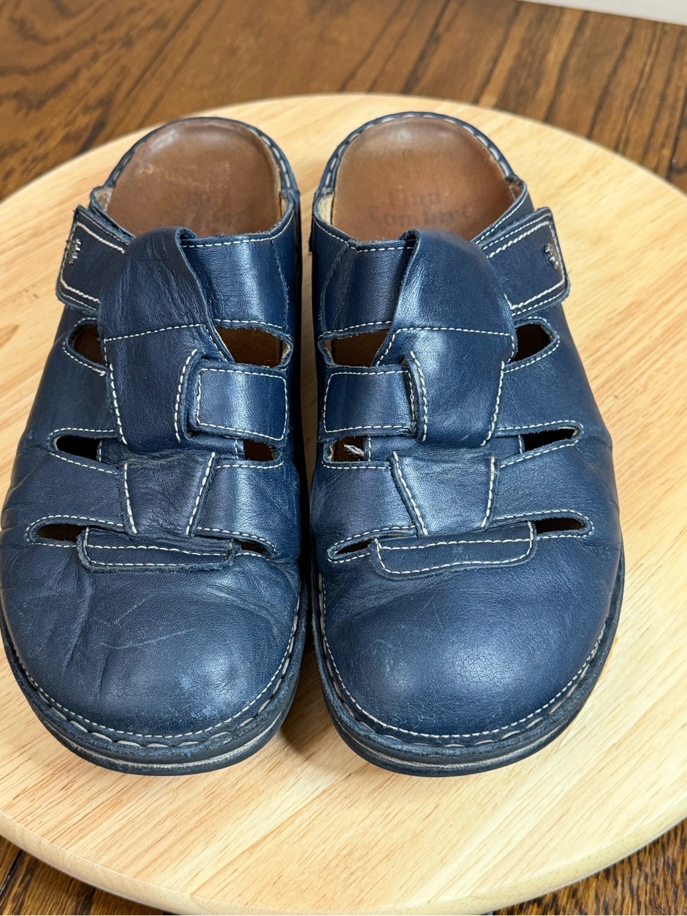 Finn Comfort women’s Black Leather Mule shoes